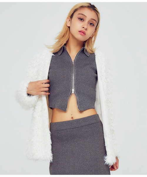 ANAP（アナップ）の「ラメ糸ダブルジップリブニットトップス【セットアップ対応】（ニット/セーター・レディース・ダークグレー/ブルー/アイボリー/ブラック/テラコッタ・FREE）」の6枚目の写真