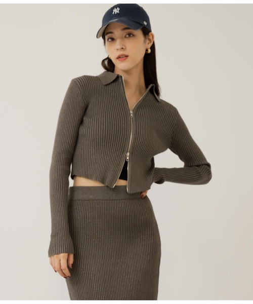 ANAP（アナップ）の「ラメ糸ダブルジップリブニットトップス【セットアップ対応】（ニット/セーター・レディース・ダークグレー/ブルー/アイボリー/ブラック/テラコッタ・FREE）」の17枚目の写真