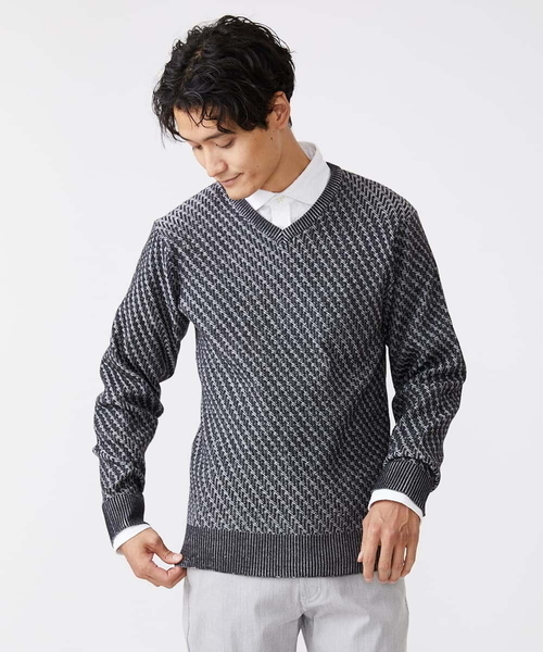 MK MICHEL KLEIN HOMME (エムケーミッシェルクランオム)の「Vネックニット / ツイルへリンボン(ニット/セーター・メンズ・チャコールグレー/ブラック/ライトグレー/ボルドー・51/48/46)」の21枚目の写真