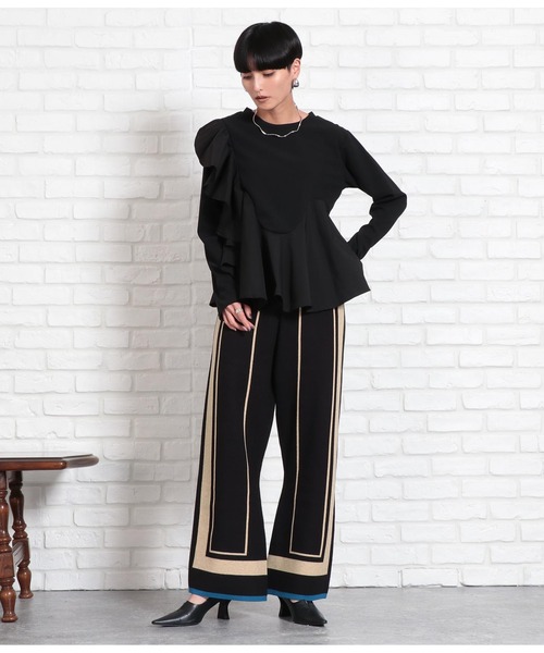 Settimissimo(セッティミッシモ)の「パネルライン ワイドフレア ニットパンツ(その他パンツ・レディース・ベージュ/ブラック・FREE)」の6枚目の写真