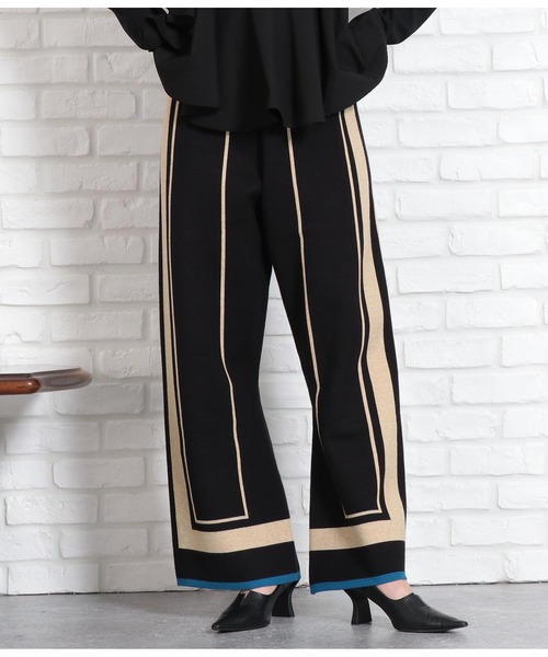 Settimissimo(セッティミッシモ)の「パネルライン ワイドフレア ニットパンツ(その他パンツ・レディース・ベージュ/ブラック・FREE)」の17枚目の写真