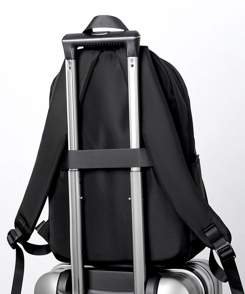 florist(フローリスト)の「【撥水・A4対応】大容量 定番シンプルなラウンド型ナイロンリュック/バックパック(バックパック/リュック・メンズ・ブラック/グレー/ネイビー・FREE)」の18枚目の写真