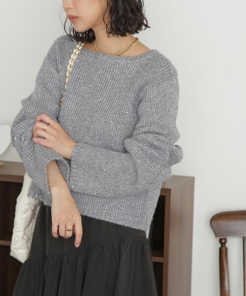 FREE'S MART（フリーズマート）の「◆スパンコールボートネックショート丈ニット（ニット/セーター・レディース・ホワイト/ブルー/グレー・FREE）」の2枚目の写真