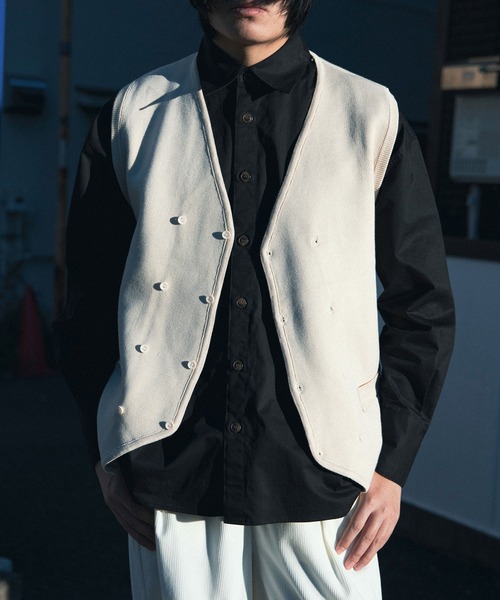 aimoha(アイモハ)の「aimoha men ダブルニットべスト(ベスト・メンズ・ブラウン/ベージュ・MEDIUM/X-LARGE/LARGE/XX-LARGE)」の11枚目の写真