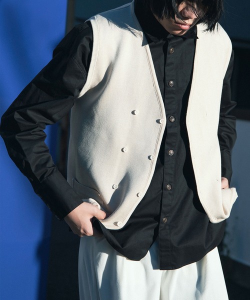 aimoha(アイモハ)の「aimoha men ダブルニットべスト(ベスト・メンズ・ブラウン/ベージュ・MEDIUM/X-LARGE/LARGE/XX-LARGE)」の13枚目の写真