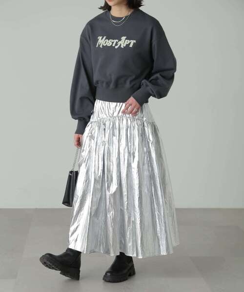 FREE'S MART（フリーズマート）の「◆メタリックティアードギャザースカート（スカート・レディース・シルバー・MEDIUM/SMALL）」の4枚目の写真