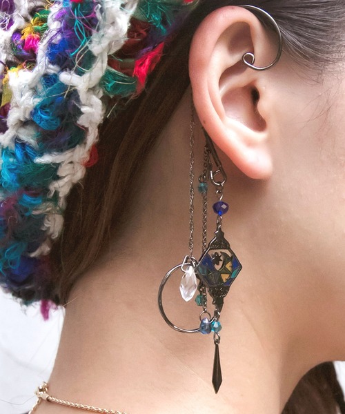 チャイハネ（チャイハネ）の「【チャイハネ】トルランプイヤーフック（イヤーカフ・レディース・ブルー/オレンジ/パープル/グリーン/ホワイト・FREE）」の2枚目の写真