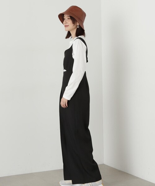 N.(N. Natural Beauty Basic)(エヌエヌナチュラルビューティーベーシック)の「◆カーブネックサロペットパンツ(サロペット/オーバーオール・レディース・ブラック/ブラウン・MEDIUM)」の7枚目の写真