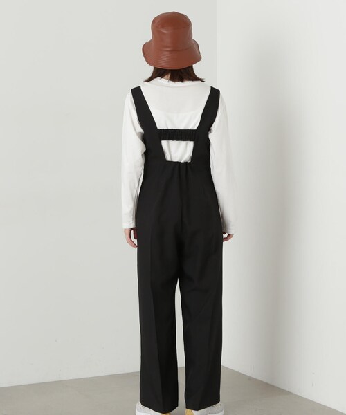 N.(N. Natural Beauty Basic)(エヌエヌナチュラルビューティーベーシック)の「◆カーブネックサロペットパンツ(サロペット/オーバーオール・レディース・ブラック/ブラウン・MEDIUM)」の8枚目の写真