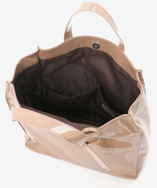 le.coeur blanc（ルクールブラン）の「エナメル風トートバッグ（トートバッグ・レディース・アイボリー/ベージュ・FREE）」の22枚目の写真