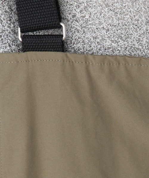 LEPSIM（レプシィム）の「カーゴポケットサロペ　102302（サロペット/オーバーオール・レディース・カーキ/チャコールグレー・FREE）」の3枚目の写真