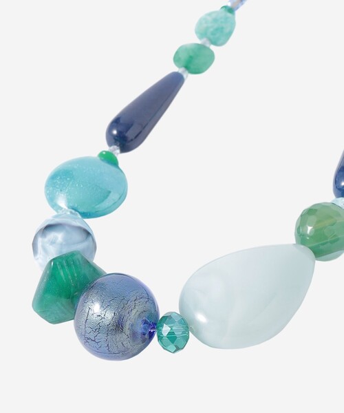 MACKINTOSH LONDON（マッキントッシュ ロンドン）の「ベネチアングラスネックレス（ネックレス・レディース・ライトブルー/オフホワイト・FREE）」の7枚目の写真