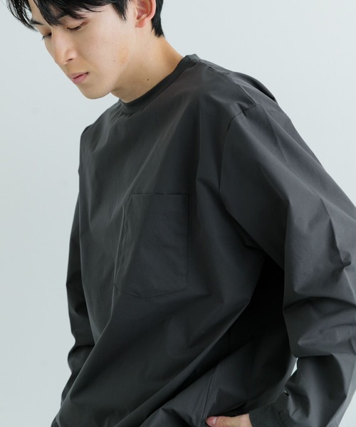 ITEMS URBANRESEARCH（アイテムズ アーバンリサーチ）の「撥水×イージーケア 裾ドロストTops（Tシャツ/カットソー・メンズ・チャコールグレー/ブラック/ベージュ・MEDIUM/LARGE）」の6枚目の写真