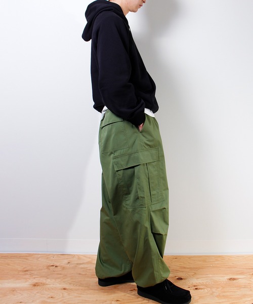 Dickies（ディッキーズ）の「【Dickies/ディッキーズ】ツイルカーゴイージーパンツ（カーゴパンツ・メンズ・アイボリー/オリーブ/ベージュ/ブラック・L/M/LL）」の7枚目の写真