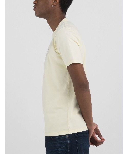 REPLAY(リプレイ)の「ヘビーコットンジャージーパッチ Tシャツ(Tシャツ/カットソー・メンズ・ブルー/ライトイエロー・MEDIUM/LARGE/X-LARGE/SMALL)」の7枚目の写真