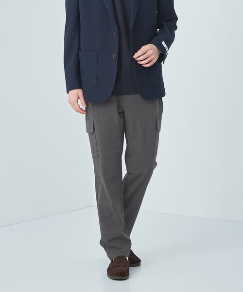 green label relaxing(グリーンレーベルリラクシング)の「【WEB限定】JUSTFIT カーゴ スラックス パンツ(スラックス・メンズ・ブラック/グレー・S/XL/M/L)」の1枚目の写真