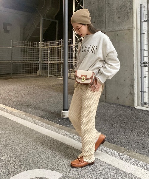 ISOOK(アイスー)の「コンパクトショルダーバッグ(kiharu select) / ショルダーバッグ ミニ フェイクレザー(ショルダーバッグ・レディース・ベージュ/ブラック・FREE)」の6枚目の写真