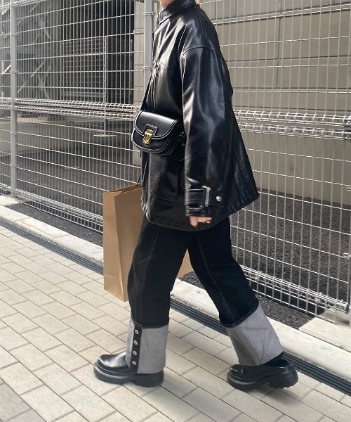 ISOOK(アイスー)の「コンパクトショルダーバッグ(kiharu select) / ショルダーバッグ ミニ フェイクレザー(ショルダーバッグ・レディース・ベージュ/ブラック・FREE)」の12枚目の写真