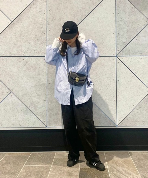ISOOK(アイスー)の「コンパクトショルダーバッグ(kiharu select) / ショルダーバッグ ミニ フェイクレザー(ショルダーバッグ・レディース・ベージュ/ブラック・FREE)」の21枚目の写真