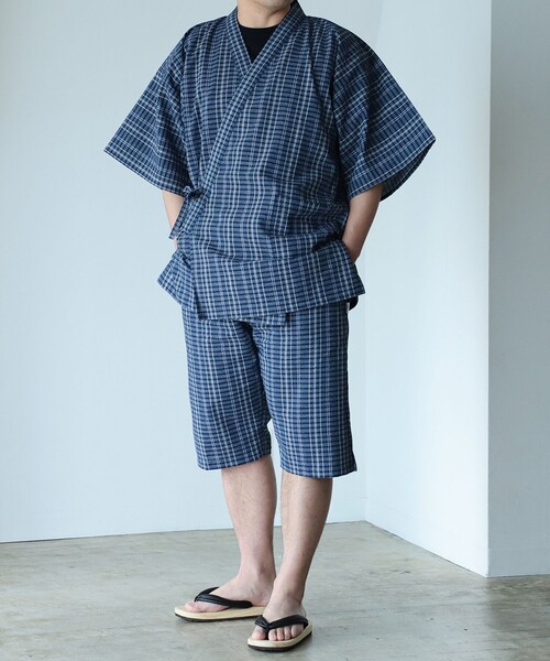BEAMS JAPAN（ビームス　ジャパン）の「長尾織布 / 別注 しじら織り 甚平（浴衣・メンズ・ネイビー/インディゴブルー/サックスブルー/ブルー/ベージュ・MEDIUM/LARGE/X-LARGE）」の4枚目の写真