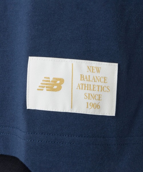 NEW BALANCE(ニューバランス)の「Sportswear Greatest Hits ショートスリーブTシャツ(Tシャツ/カットソー・メンズ・オフホワイト/ライトブラウン/ネイビー・SMALL/MEDIUM/LARGE/X-LARGE/XX-LARGE)」の22枚目の写真