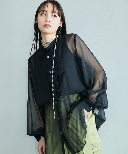 HARE(ハレ)の「パートプリーツシアーシャツ(HARE)(シャツ/ブラウス・レディース・ブルー/グレイッシュベージュ/ブラック/ブラウン/パープル/ブラック系その他/パープル系その他/ブルー系その他/オレンジ・FREE)」の18枚目の写真