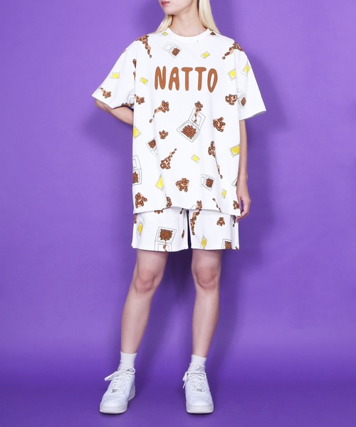 PUNYUS(プニュズ)の「フード総柄スウェットショーパン(ONIGIRI・YAKINIKU・NATTO)(スウェットパンツ・レディース・ブラック/ブラウン/レッド・1/2/3/4)」の10枚目の写真