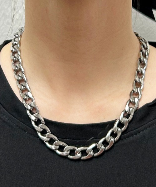 DiamondHearts（ダイヤモンドハーツ）の「キューバンチェーンネックレス（ネックレス・レディース・シルバー・FREE）」の2枚目の写真