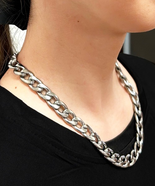 DiamondHearts（ダイヤモンドハーツ）の「キューバンチェーンネックレス（ネックレス・レディース・シルバー・FREE）」の3枚目の写真