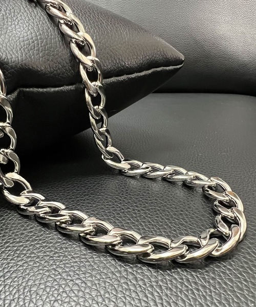 DiamondHearts（ダイヤモンドハーツ）の「キューバンチェーンネックレス（ネックレス・レディース・シルバー・FREE）」の4枚目の写真