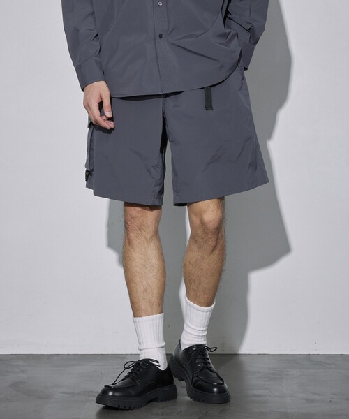 Firsthand（ファーストハンド）の「Firsthand/ファーストハンド REポリエステル ユーティリティ ショーツ（その他パンツ・メンズ・ブラック/チャコールグレー・M/L）」の14枚目の写真