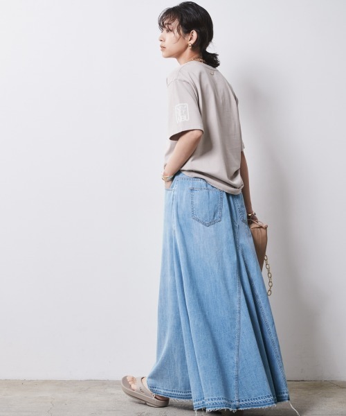 CHIC STYLE(シックスタイル)の「<大きいサイズ>綿100%ロゴプリントTシャツ シックスタイル(Tシャツ/カットソー・レディース・ベージュ/ブラック/オフホワイト・5L/4L/3L/LL/L)」の16枚目の写真