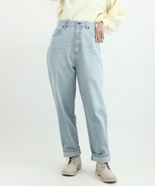 F i.n.t(フィント)の「ハイウエストストレートデニムパンツ/fint フィント(デニムパンツ・レディース・ブルー/ライトブルー・2/1/0)」の9枚目の写真