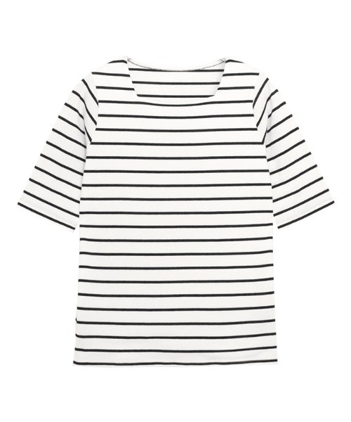 Pierrot(ピエロ)の「スクエアネック5分袖テレコリブカットソー(Tシャツ/カットソー・レディース・ブラウン/オフホワイト/ブラック/ホワイト×ブラック/ライトグレー/チャコール/ライトベージュ/ブルー系その他/ネイビー/チャコールグレー/レッド系その他・M/L/LL)」の18枚目の写真