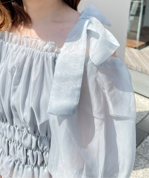 one way（ワンウェイ）の「シャーリングオフショルリボンブラウス（シャツ/ブラウス・レディース・ホワイト系その他/ピンク/ホワイト/ブルー/グレー・FREE）」の21枚目の写真