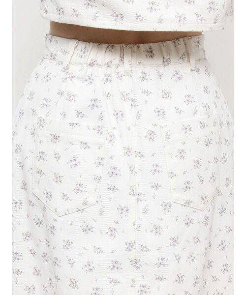 CALNAMUR（カルナムール）の「フラワーストレートスカート（スカート・レディース・ホワイト/ブルー・SMALL/MEDIUM）」の16枚目の写真