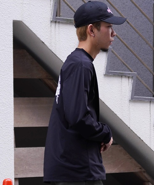 lost(ロスト)の「【ムラサキスポーツ限定】lost/ロスト 長袖Tシャツ ラッシュガード/水陸両用 UVケア MARITIME RALS L24SS-AF(ラッシュガード・メンズ・ホワイト/ブラック・M/L/XL)」の13枚目の写真