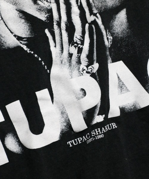 THRIFTY LOOK(スリフティールック)の「【THRIFTY LOOK スリフティールック】 THRIFTY "2PAC" TEE ユーズドライクTシャツ/ロック/バンドtシャツ/ヴィンテージ(Tシャツ/カットソー・メンズ・ブラック/ブラック系1/ホワイト・X-LARGE/LARGE)」の14枚目の写真