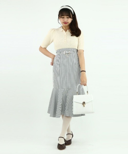 an another angelus(アンアナザーアンジェラス)の「ゴールドバックルベルト付きマーメイドスカート/ananotherangelus(スカート・レディース・グレー/ブラック×ホワイト・FREE)」の22枚目の写真