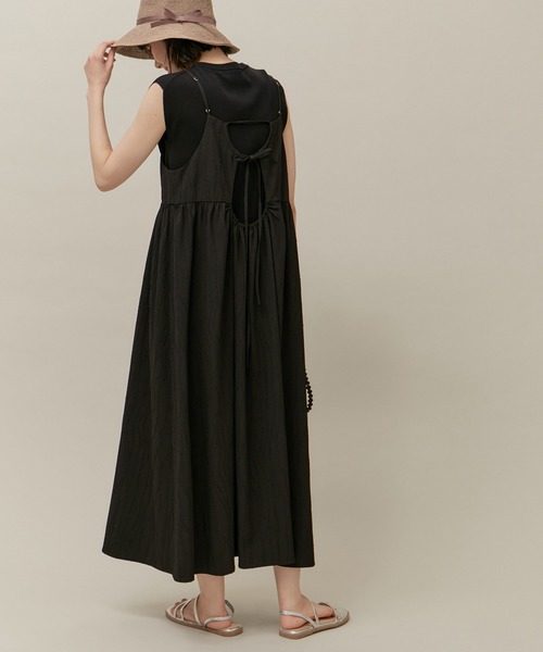 ROPE' PICNIC(ロペピクニック)の「バッグオープンキャミワンピース/リンクコーデ(ワンピース・レディース・ブラック/キナリ・38)」の11枚目の写真