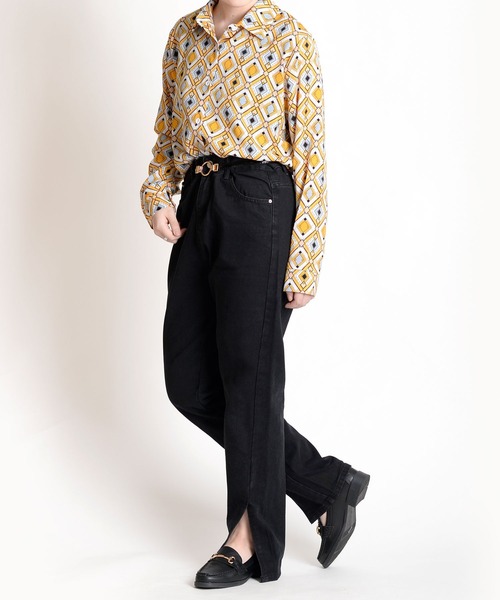 MARAI(マーライ)の「フロントスリットデニムパンツ(デニムパンツ・レディース・ブルー/ブラック・LARGE/X-LARGE/MEDIUM)」の4枚目の写真
