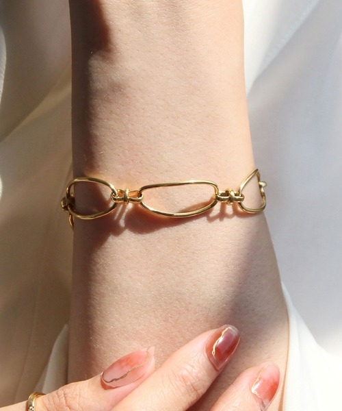 abaskdesign（アバスクデザイン）の「金属アレルギー対応 ボリュームチェーンステンレスブレスレット（ブレスレット・レディース・シルバー/ゴールド・FREE）」の5枚目の写真