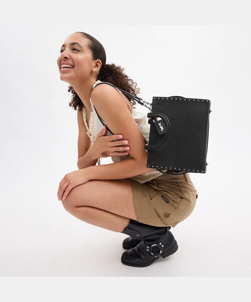 COACH（コーチ）の「ローグ バッグ 25・リベット（ショルダー