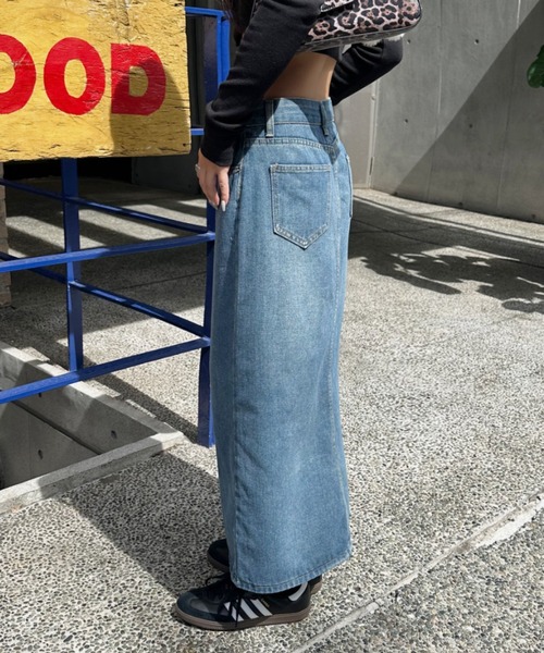 Ada.(エイダ)の「フロントスリット ミディ丈 デニムスカート(デニムスカート・レディース・インディゴブルー・S/M/L)」の14枚目の写真