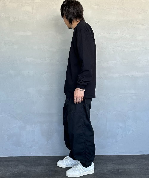 HANES（ヘインズ）の「[HANES/ヘインズ] BEEFY ロングスリーブパックTシャツ（Tシャツ/カットソー・レディース・ホワイト/ブラック/ダークグレー・M/L/XL/S）」の8枚目の写真