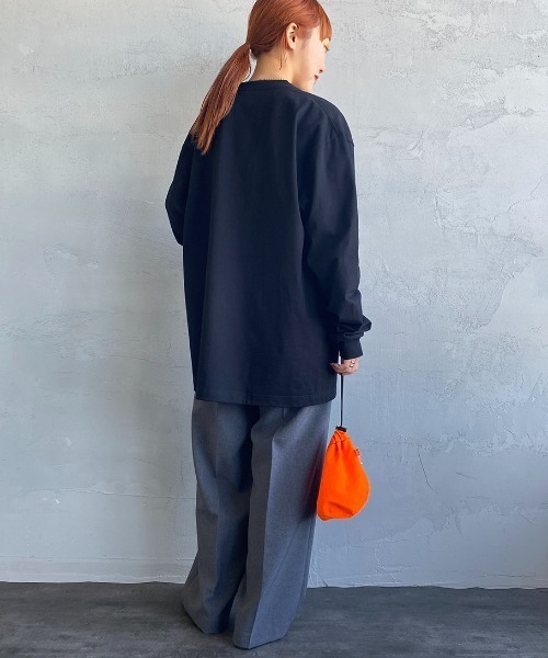 HANES（ヘインズ）の「[HANES/ヘインズ] BEEFY ロングスリーブパックTシャツ（Tシャツ/カットソー・レディース・ホワイト/ブラック/ダークグレー・M/L/XL/S）」の13枚目の写真