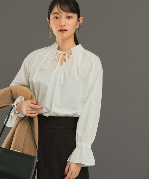 URBAN RESEARCH ROSSO WOMEN（アーバンリサーチ　ロッソ）の「2WAYボリュームシャツブラウス（シャツ/ブラウス・レディース・オフホワイト/チャコールグレー/オレンジ・FREE）」の6枚目の写真