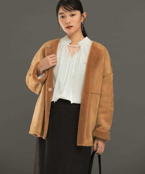 URBAN RESEARCH ROSSO WOMEN（アーバンリサーチ　ロッソ）の「2WAYボリュームシャツブラウス（シャツ/ブラウス・レディース・オフホワイト/チャコールグレー/オレンジ・FREE）」の8枚目の写真