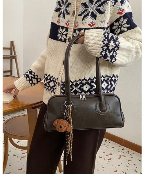 SALTMINT（ソルトミント）の「★☆即売切！大人気商品が待望の再入荷☆★《横長バッグ》クラシカルレトロショルダーバッグ（ショルダーバッグ・レディース・ブラック/ダークオリーブ/ライトブラウン/ブラウン/ダークブラウン・ONE SIZE）」の17枚目の写真