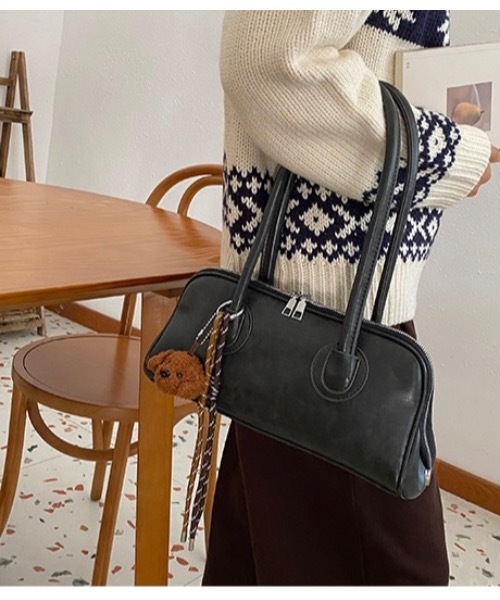 SALTMINT（ソルトミント）の「★☆即売切！大人気商品が待望の再入荷☆★《横長バッグ》クラシカルレトロショルダーバッグ（ショルダーバッグ・レディース・ブラック/ダークオリーブ/ライトブラウン/ブラウン/ダークブラウン・ONE SIZE）」の18枚目の写真